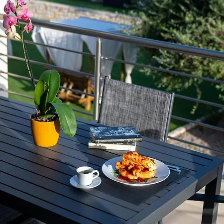 Prodano Resort *